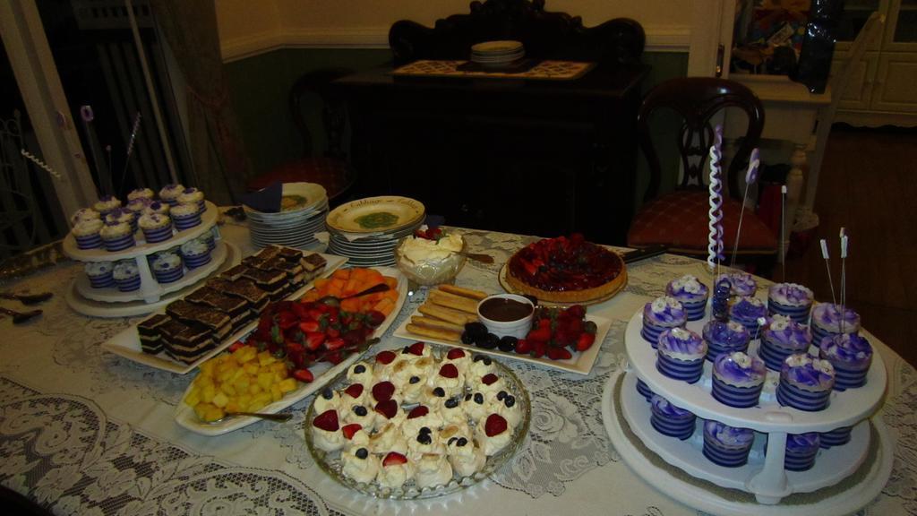Elindale House Bed & Breakfast Лизмор Екстериор снимка
