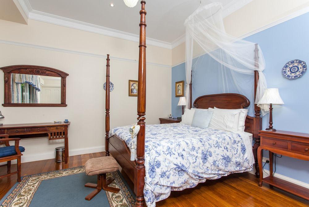 Elindale House Bed & Breakfast Лизмор Екстериор снимка