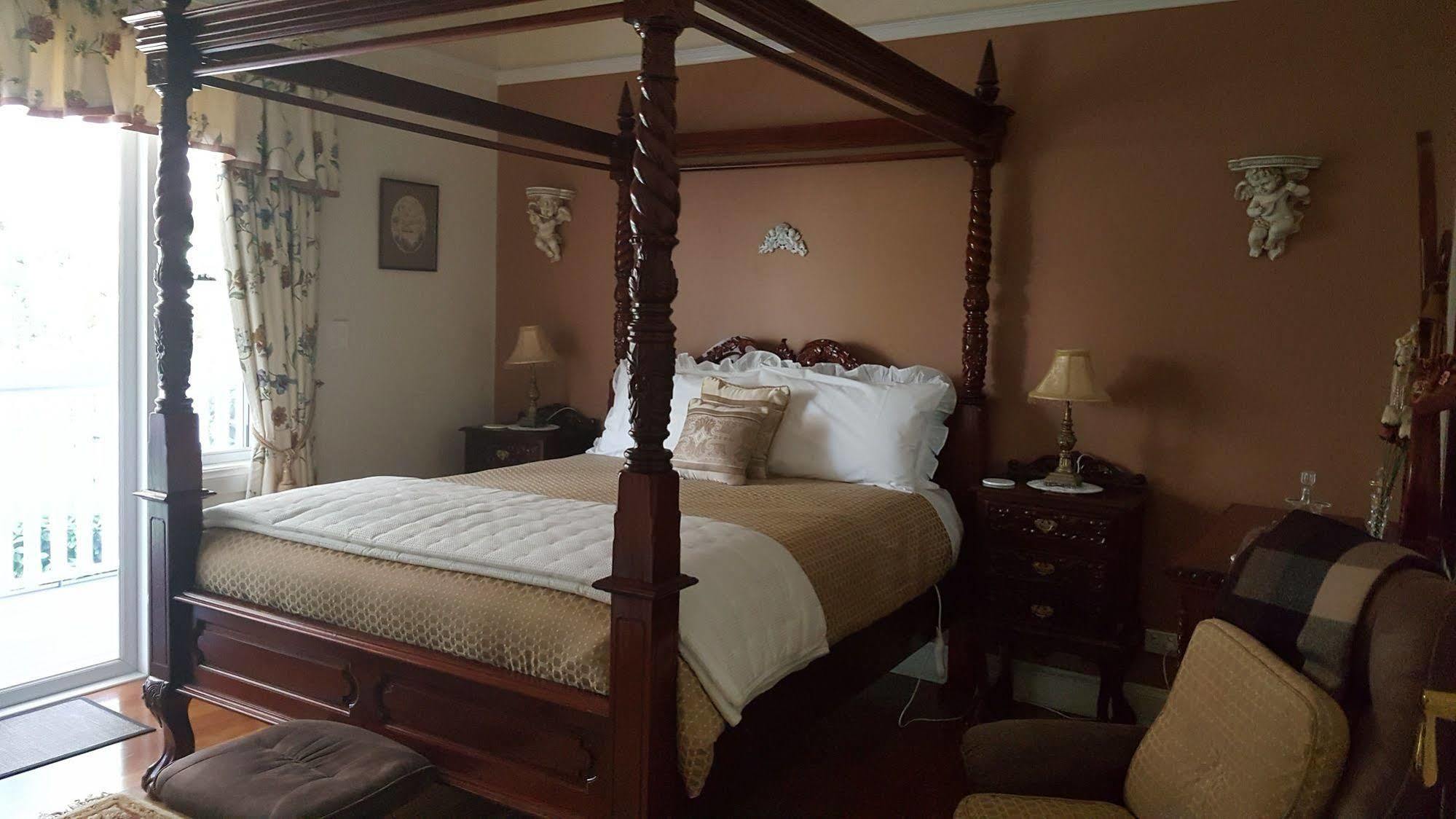 Elindale House Bed & Breakfast Лизмор Екстериор снимка