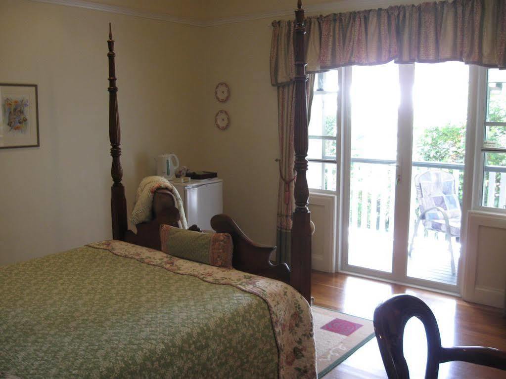 Elindale House Bed & Breakfast Лизмор Екстериор снимка