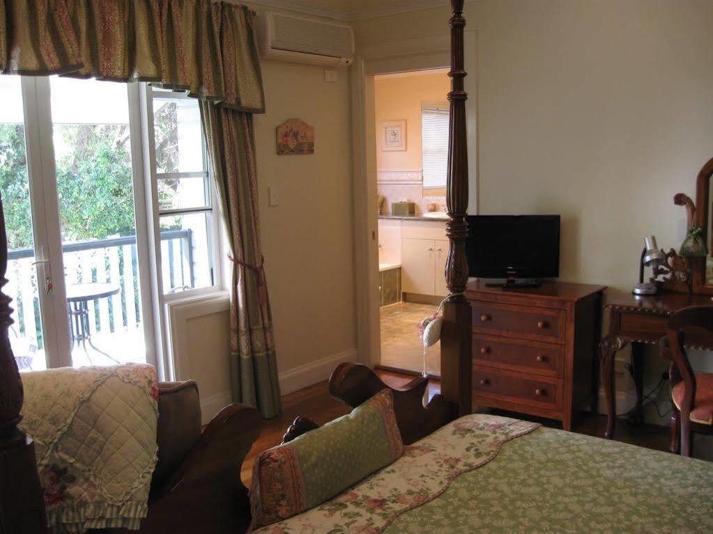 Elindale House Bed & Breakfast Лизмор Екстериор снимка